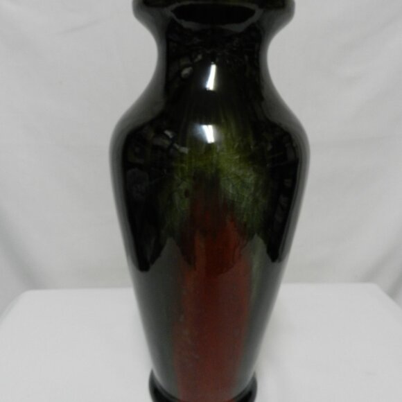 Vintage Chinese Art Pottery Flambe Glazed Red Oxblood 13.5"  Tall Vase ombre - Picture 2 of 12